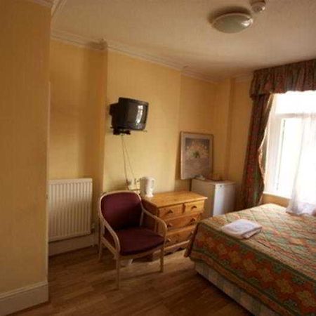 לונדון Camelot House Hotel מראה חיצוני תמונה