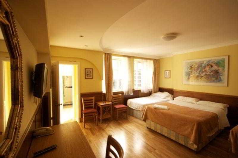 לונדון Camelot House Hotel מראה חיצוני תמונה