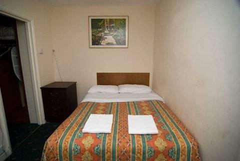 לונדון Camelot House Hotel מראה חיצוני תמונה