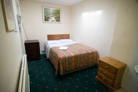 לונדון Camelot House Hotel מראה חיצוני תמונה