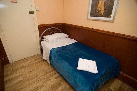 לונדון Camelot House Hotel מראה חיצוני תמונה